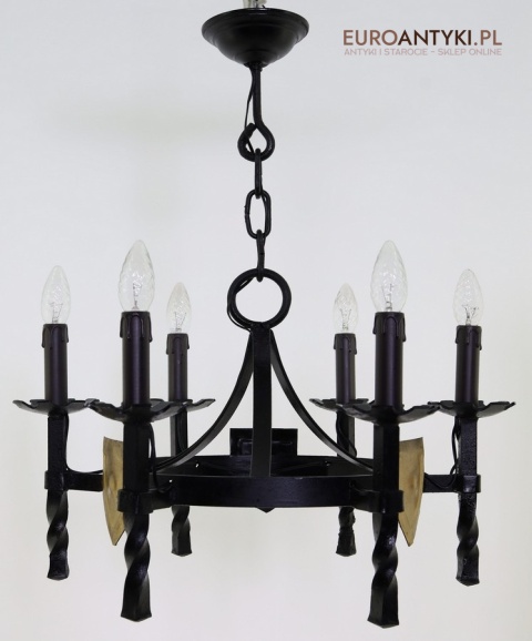 vintage żyrandol kuty dekoracyjny