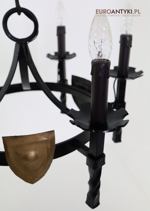 unikatowy żyrandol kuźniczy retro