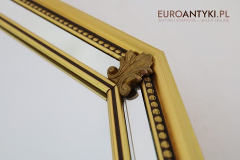 eleganckie lustro pałacowe retro