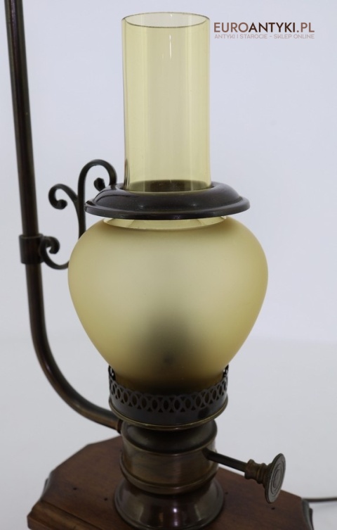 lampa rustykalna naftowa elektryczna
