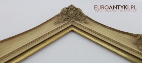 ornamentowana ramka z epoki