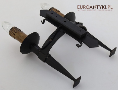 metalowy kinkiet pałacowy rycerski