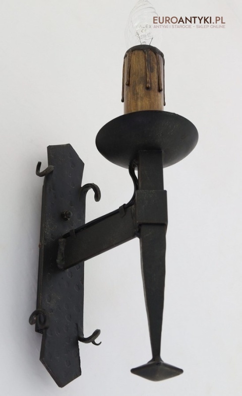 średniowieczny kinkiet ścienny vintage