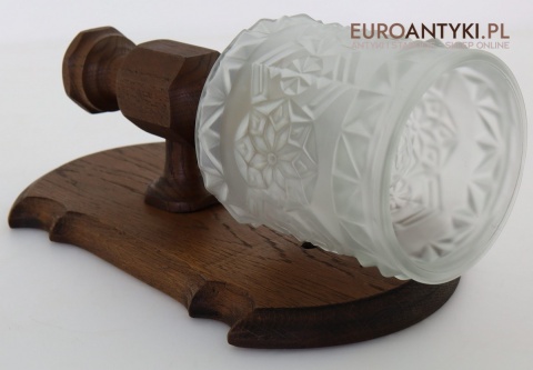 rustykalne kinkiety z dębu i szkła