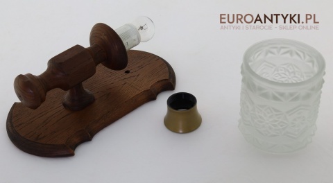 francuskie oświetlenie vintage na ścianę