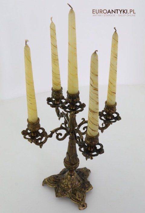 dekoracyjny świecznik pałacowy retro