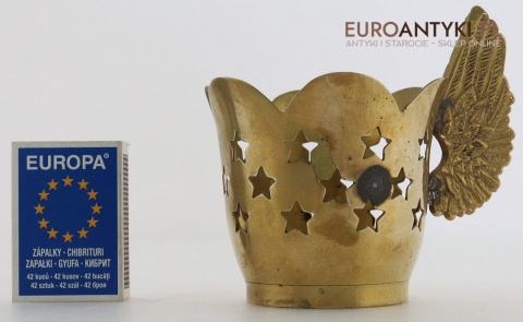 Rustykalny stołowy świecznik mosiężny retro z gwiazdkami – stylowa dekoracja vintage