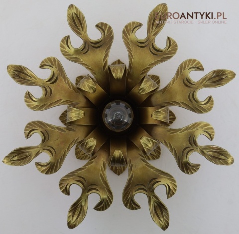 dekoracyjny plafon vintage