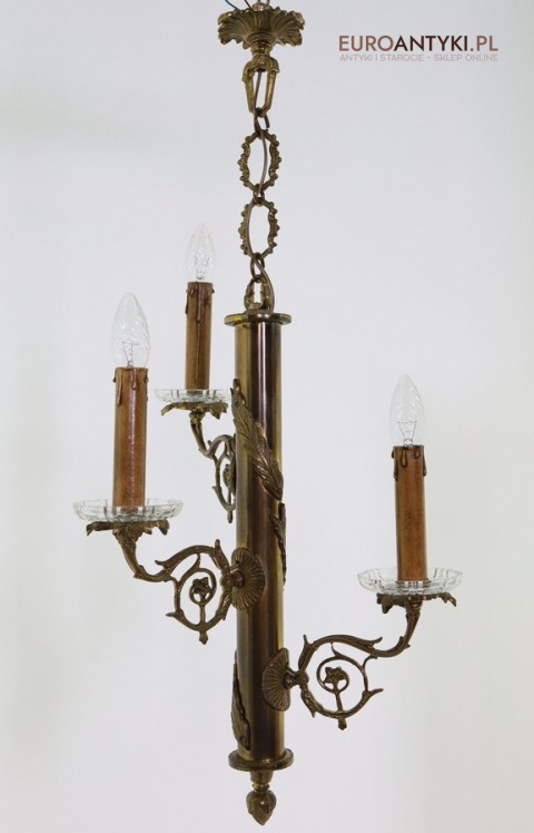 eklektyczny żyrandol vintage z epoki