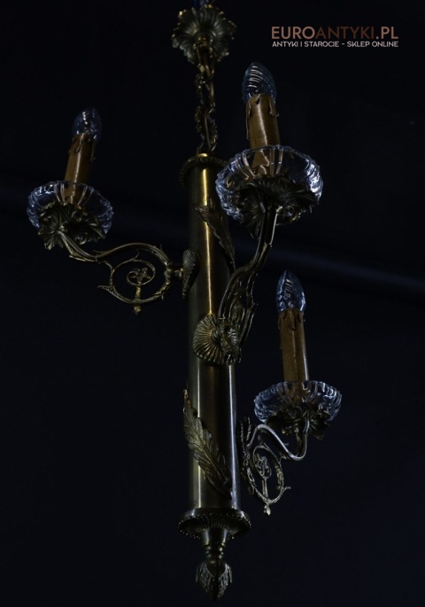 antyczny żyrandol eklektyczny