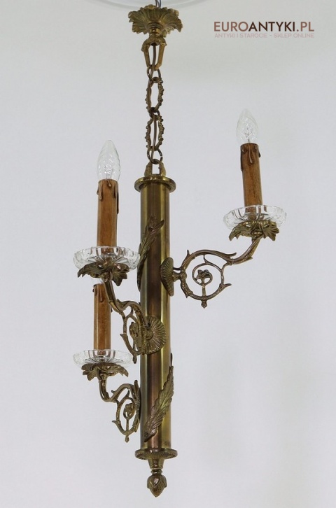 antyczny żyrandol neoklasyczny