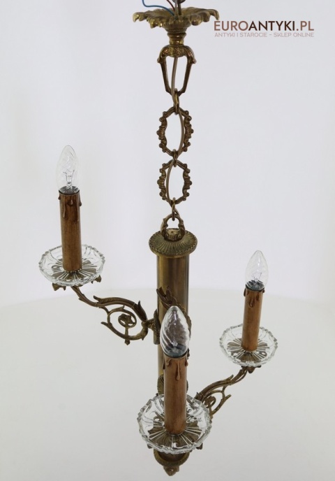 stylowe oświetlenie pałacowe