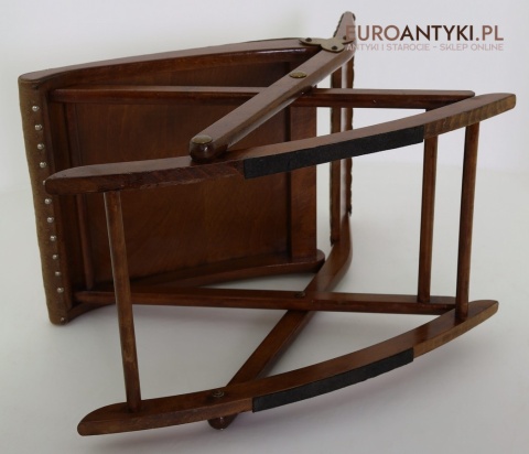 składany podnóżek rustykalny z epoki