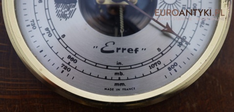 drewniana stacja pogody vintage