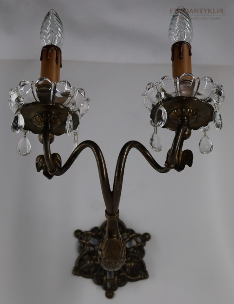 kinkiet ścienny brązowy z kryształami w świetle
