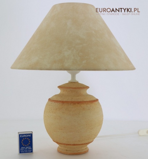 Para ceramicznych lampek stołowych retro z epoki – stylowe vintage do sypialni