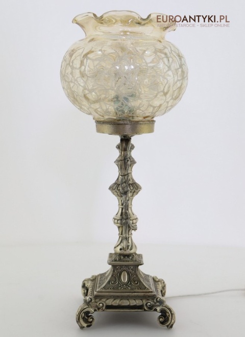 lampa stołowa vintage bogato zdobiona stopa