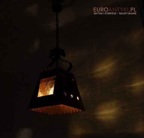 dekoracyjne światło na ścianie lampa witrażowa vintage