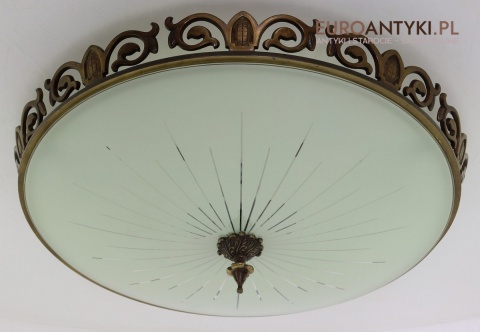 duży plafon sufitowy z epoki połowa xx wieku