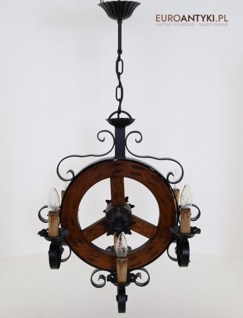 żyrandol rustykalny po renowacji francja