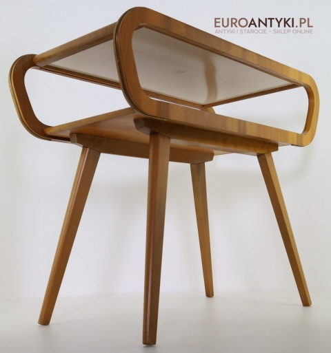 stoliczek retro z giętym drewnem design