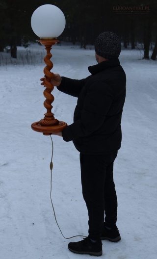 XXL! DUŻA! WYSOKA lampa drewniana retro/vintage – kolumna salomonowa + klosz kula (Francja)