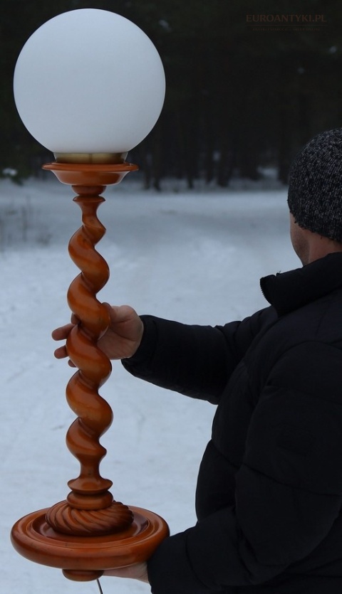 stołowa stylowa lampa retro do gabinetu