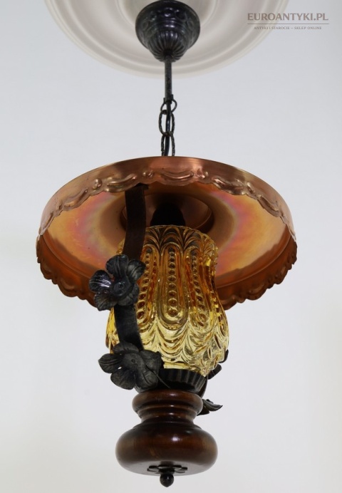 rustykalna lampa sufitowa