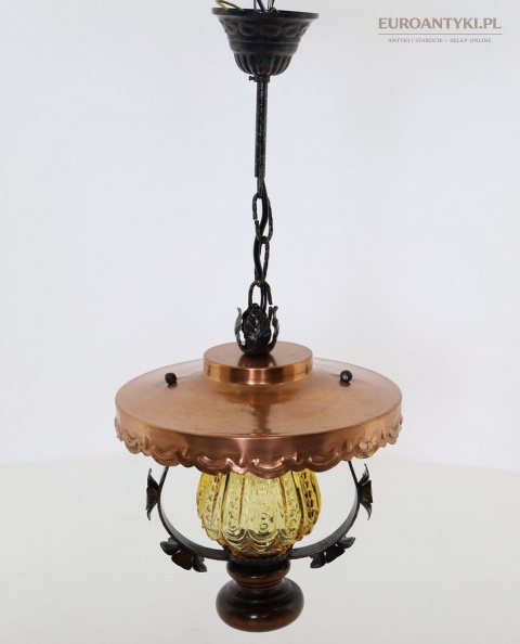 wisząca stylowa lampa do wiatrołapu vintage