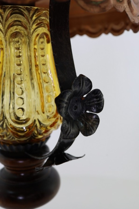 rustykalna lampa wisząca