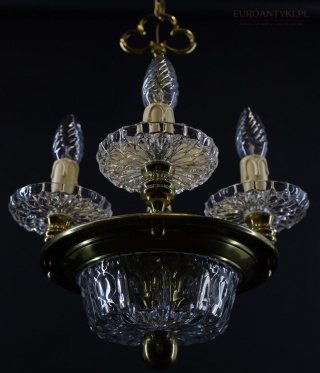 Antyczny zwis sufitowy z masywnego mosiądzu i kryształu – połowa XX w.