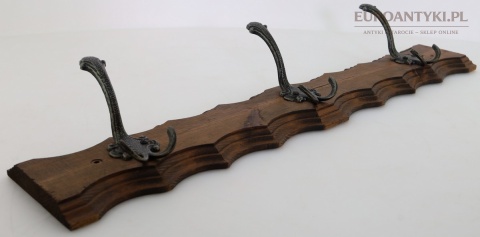 rzeźbione drewno wieszak vintage detal