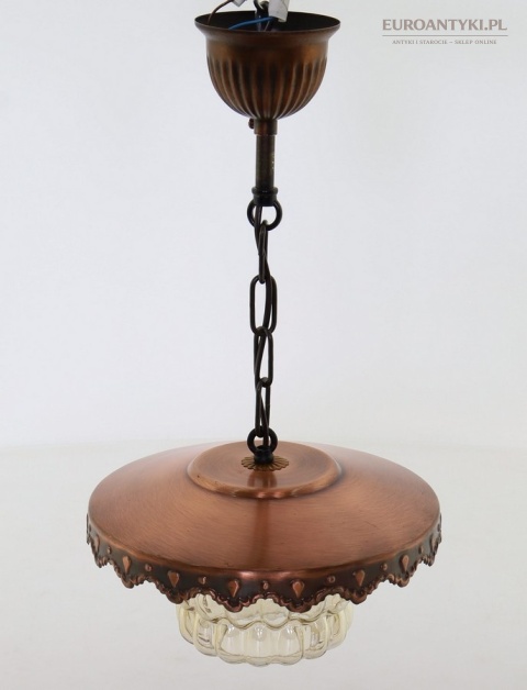 stylowa lampa sufitowa retro do jadalni