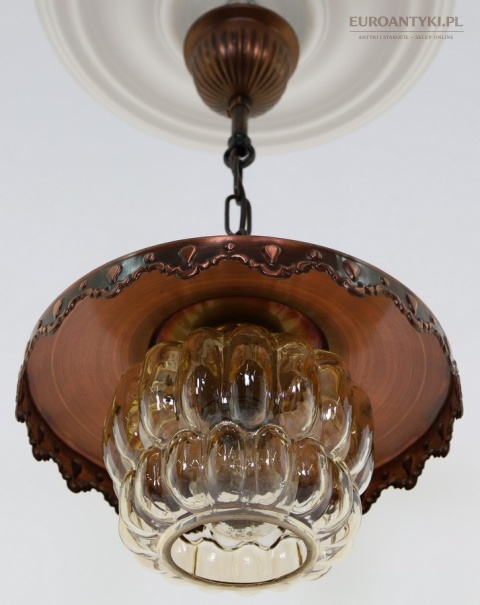 rustykalna lampa sufitowa z patyną miedź