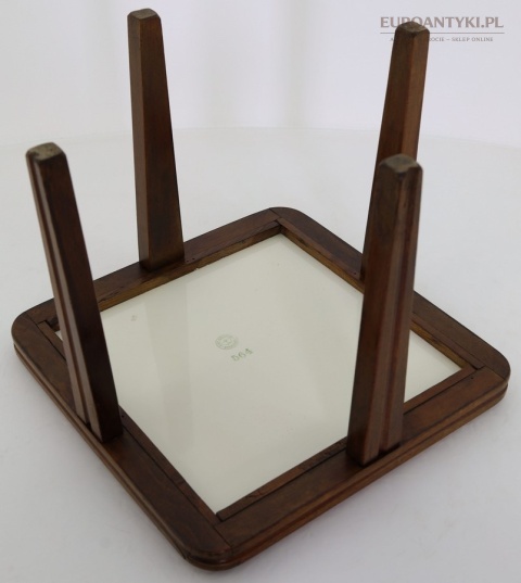 mini stoliczek kwietnik do recepcji pensjonatu