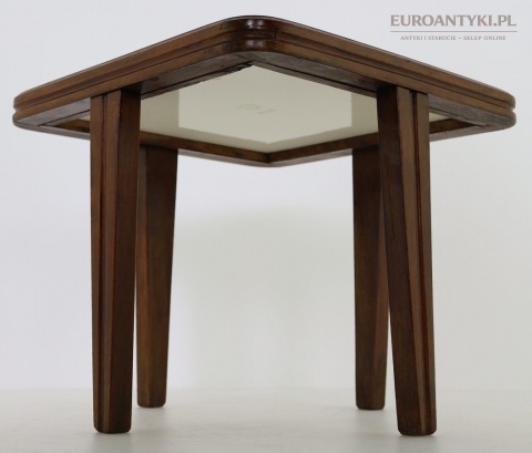 starodawny stojaczek na donice z kwaitem