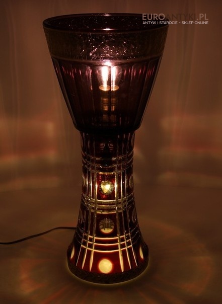 stołowa lampa vintage z podświetlaną nogą z kryształu