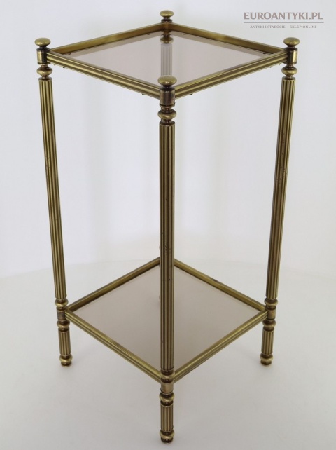 stylowy stolik vintage z epoki lat 60