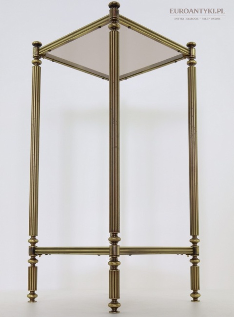 Mid century modern mosiężny stolik z przyciemnianym szkłem
