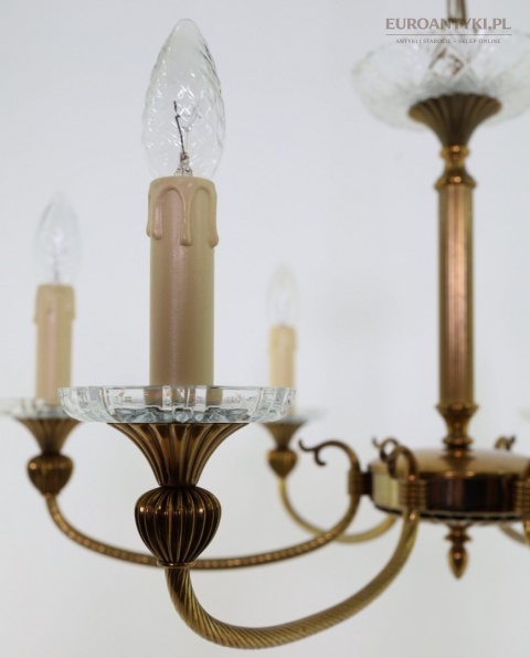 antyczny żyrandol z mosiądzu