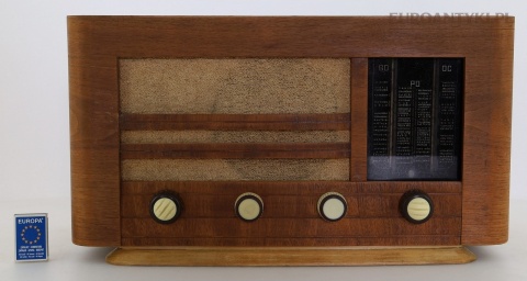 stylowe antyczne radio europejskie