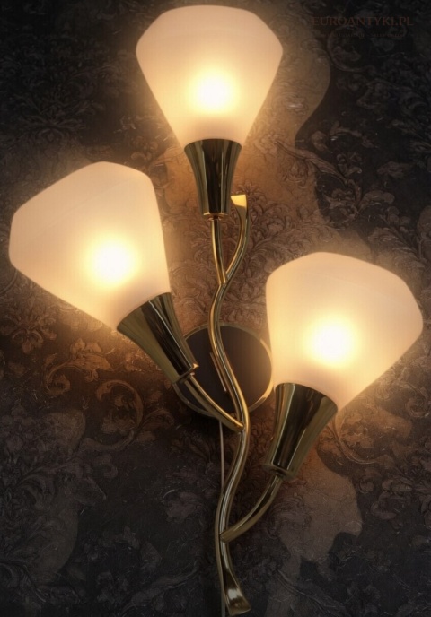Klasyczny kinkiet mosiężny mid century modern - lampa ścienna w formie kwiatu