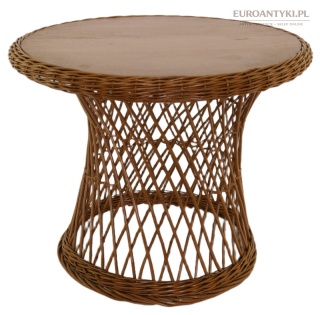 Bambusowy stoliczek kawowy vintage na taras – rattanowy retro blat 65 cm