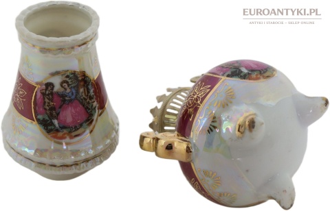 lampka porcelanowa z romantyczną scenką
