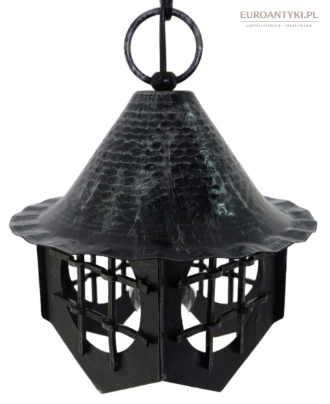 zamkowa lampa wisząca