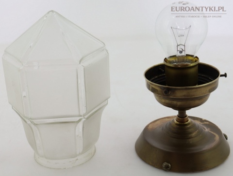 Antyczny plafon mosiężny art déco – mała lampa sufitowa z epoki XX wiek