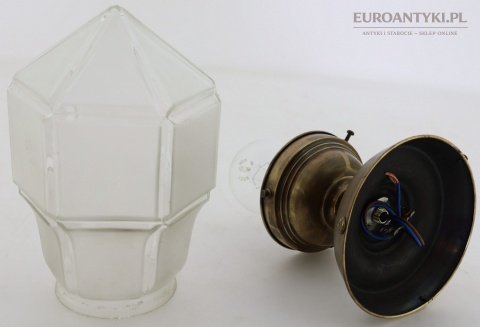Antyczny plafon mosiężny art déco – mała lampa sufitowa z epoki XX wiek