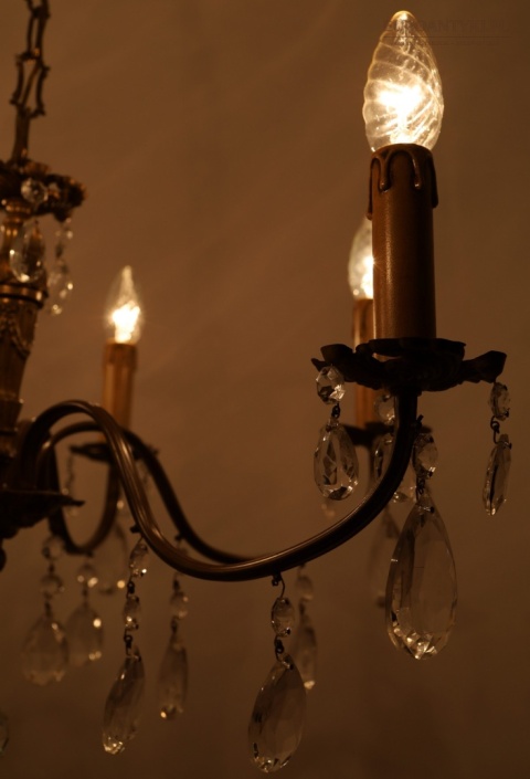 sufitowa lampa pałacowa vintage