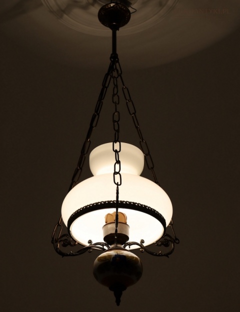 retro wisząca lampa retro do restauracji