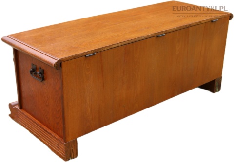 drewniany kufer dekoracyjny vintage